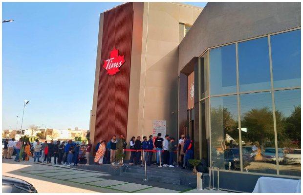 Tim Hortons first outlet in Pakistan officially starts serving its customers in Lahore