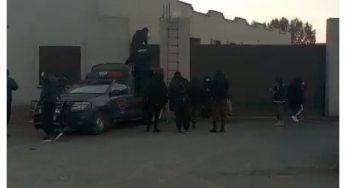 Police raids Parvez Elahi’s Gujrat residence