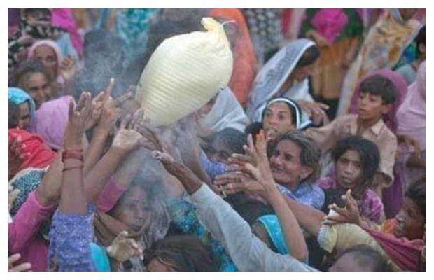 60-year-old woman dies in a stampede at free flour point in Muzaffargarh