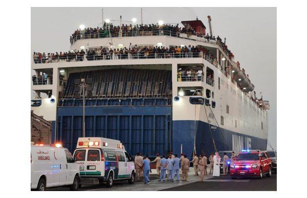37 Pakistanis from Sudan port reach Jeddah via ship: FO