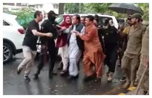 Parvez Elahi arrested in Lahore