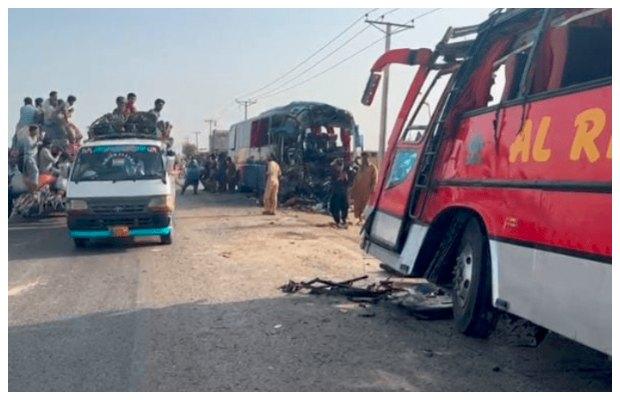 7 killed, 42 wounded in head-on passenger-bus collision near Nawabshah on Mehran Highway