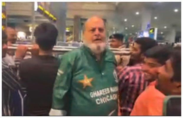 Chacha Chicago can’t keep calm as Pakistan Cricket team lands in Hyderabad