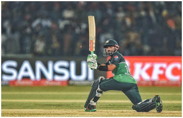 Pakistan gains a comfortable 7-wicket victory against Bangladesh in Super-4 match