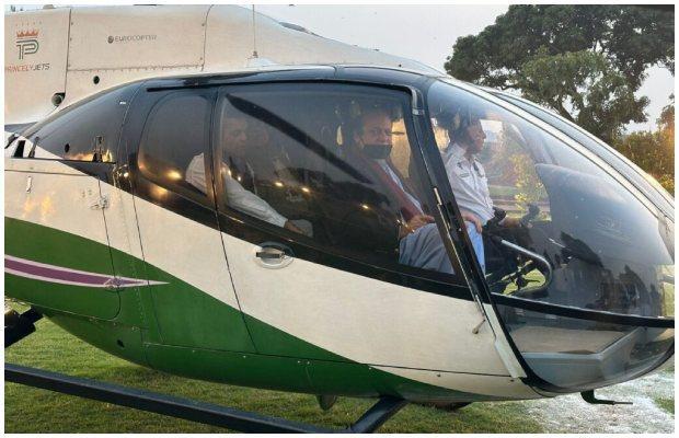 Nawaz Sharif touches down near Minar e Pakistan in a helicopter