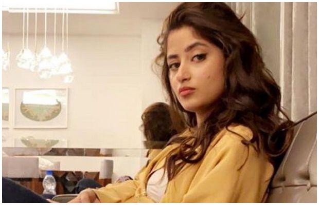Sajal Aly calls out Lux Style Awards for being biased