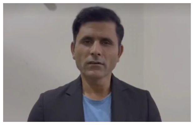Abdul Razzaq renders public apology over his ‘Aishwarya Rai’ comments