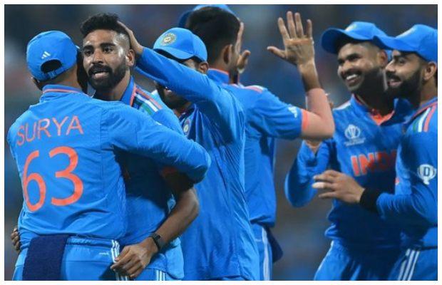 India thrash Sri Lanka by 302 runs to qualify for World Cup 2023 semis