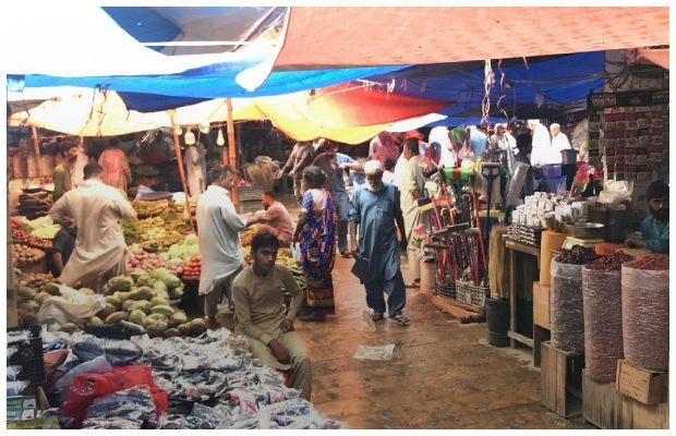 Karachi District East administration imposes a ban on all bachat bazaars
