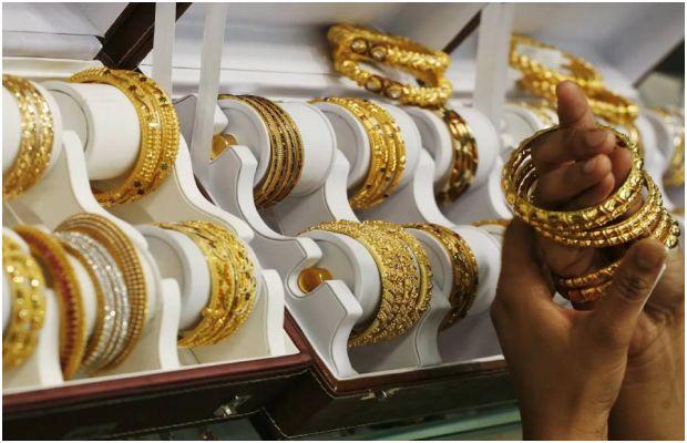 Gold prices record significant increase in Pakistan
