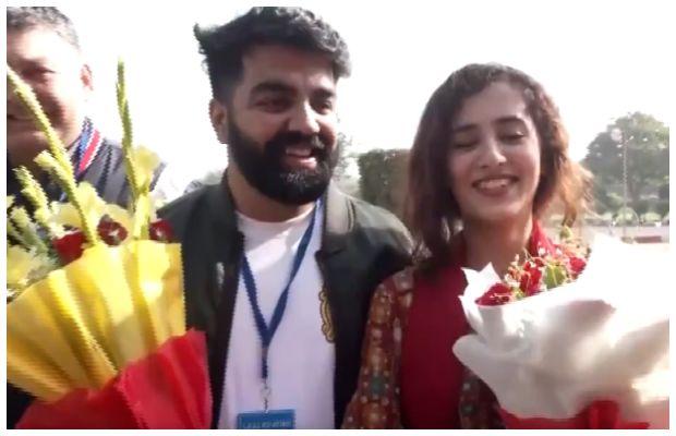 Transcending borders for love; Karachi girl travels to India to marry her love of life