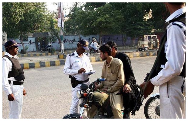 Karachi Traffic Police barred from issuing challans from 5pm till Iftar