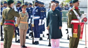 President Dr Arif Alvi presented with a farewell guard of honour