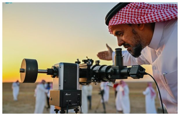 Ramadan crescent sighted in Saudi Arabia