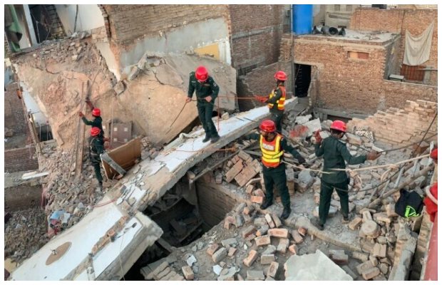Nine people killed, two others injured as two buildings collapse in Multan amid cylinder blast